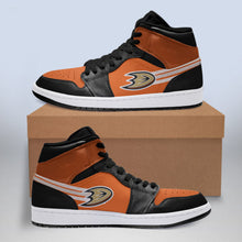 Load image into Gallery viewer, NHL Anaheim Ducks Air Jordan Shoes Sport Top Branding Trends 2020 Sneakers
